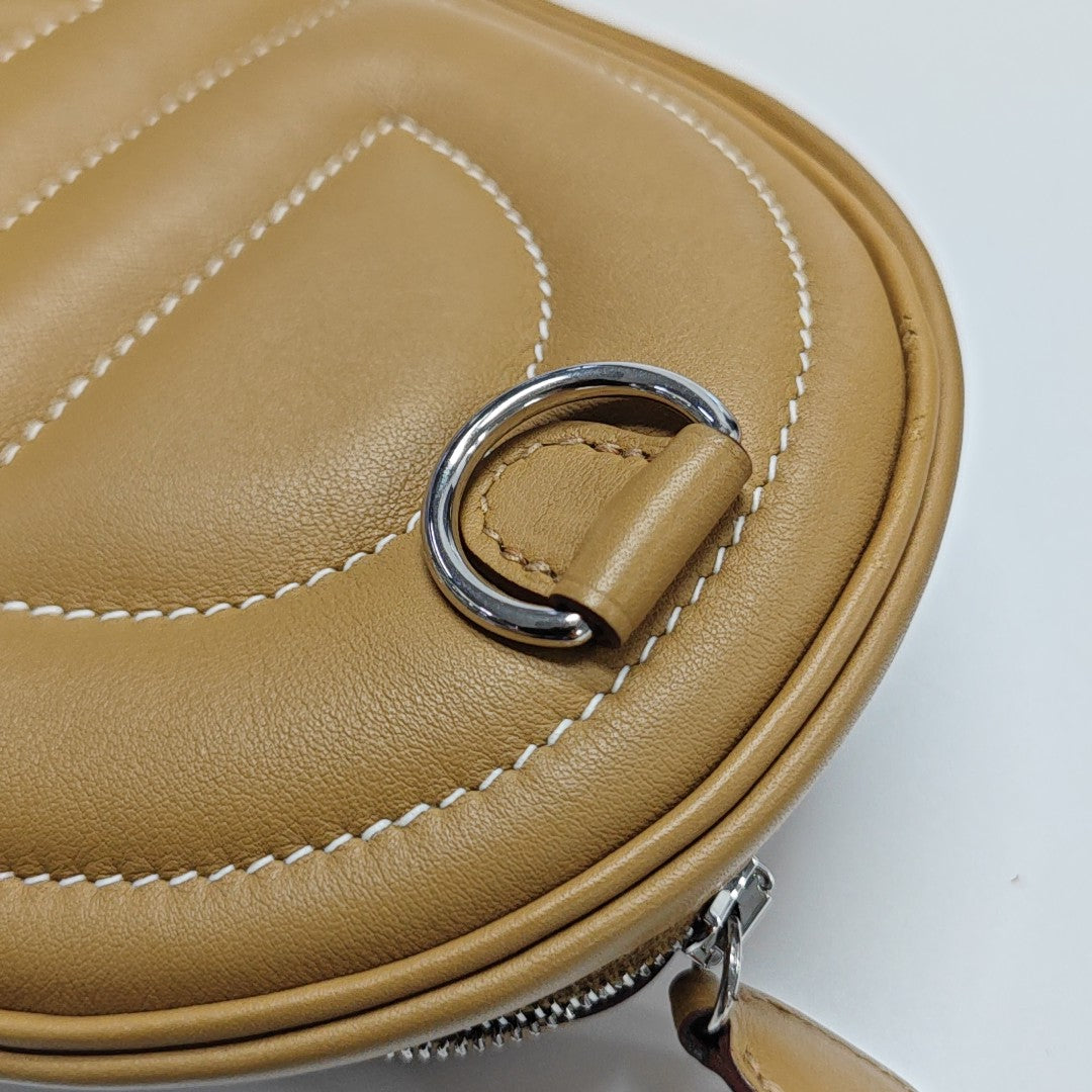 In-The-Loop Swift Brown