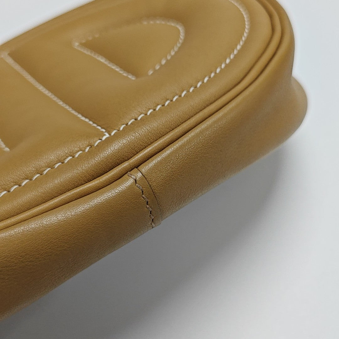In-The-Loop Swift Brown