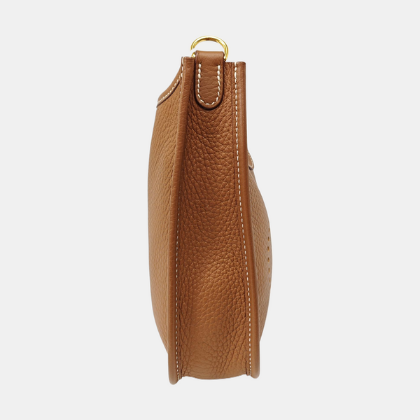 Evelyne TPM Clemence Brown