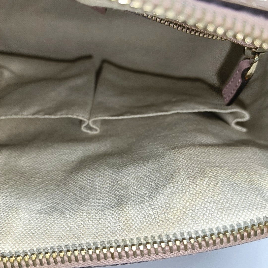Authenticated pre-owned  Microguccissima Monogram Patent Leather Pink - Shoulder Bag at Looply
