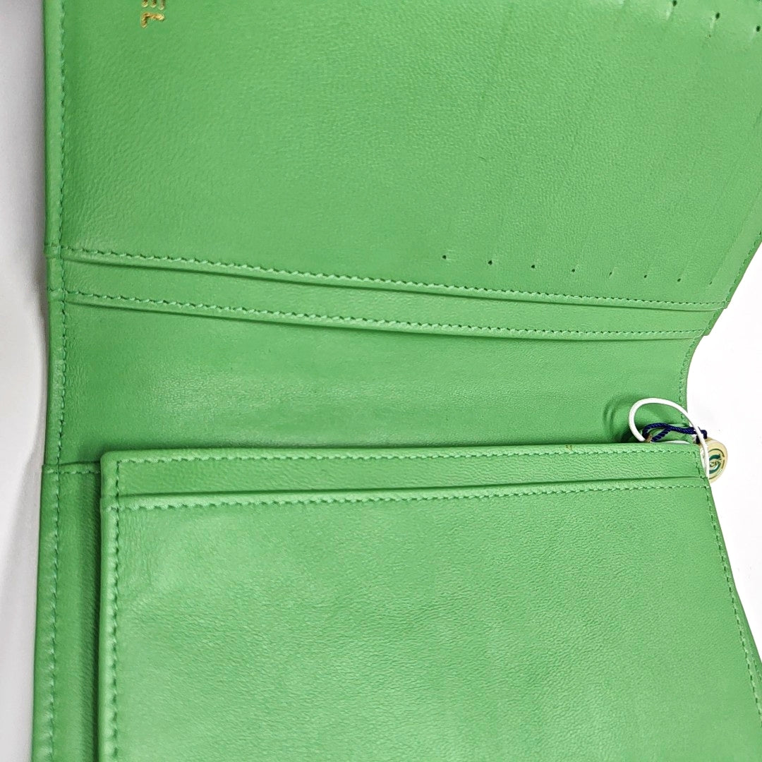 Authenticated pre-owned  Boy Chanel Quilted Lambskin Green Wallet - Wallet at Looply