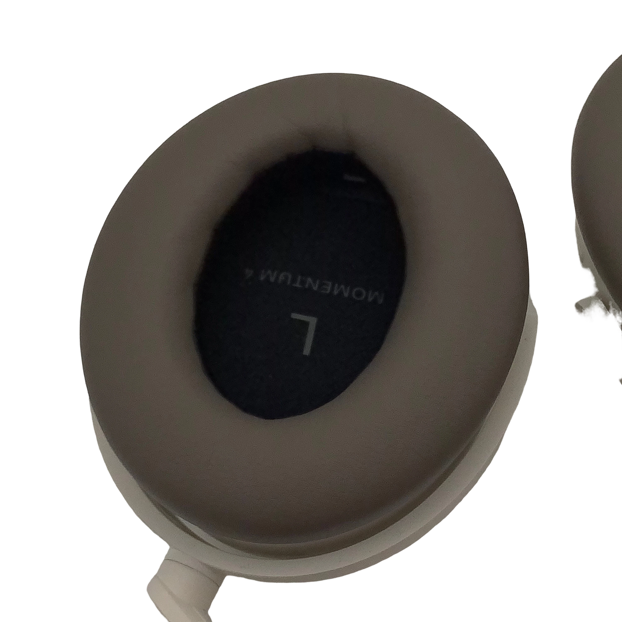 Momentum 4 Wireless