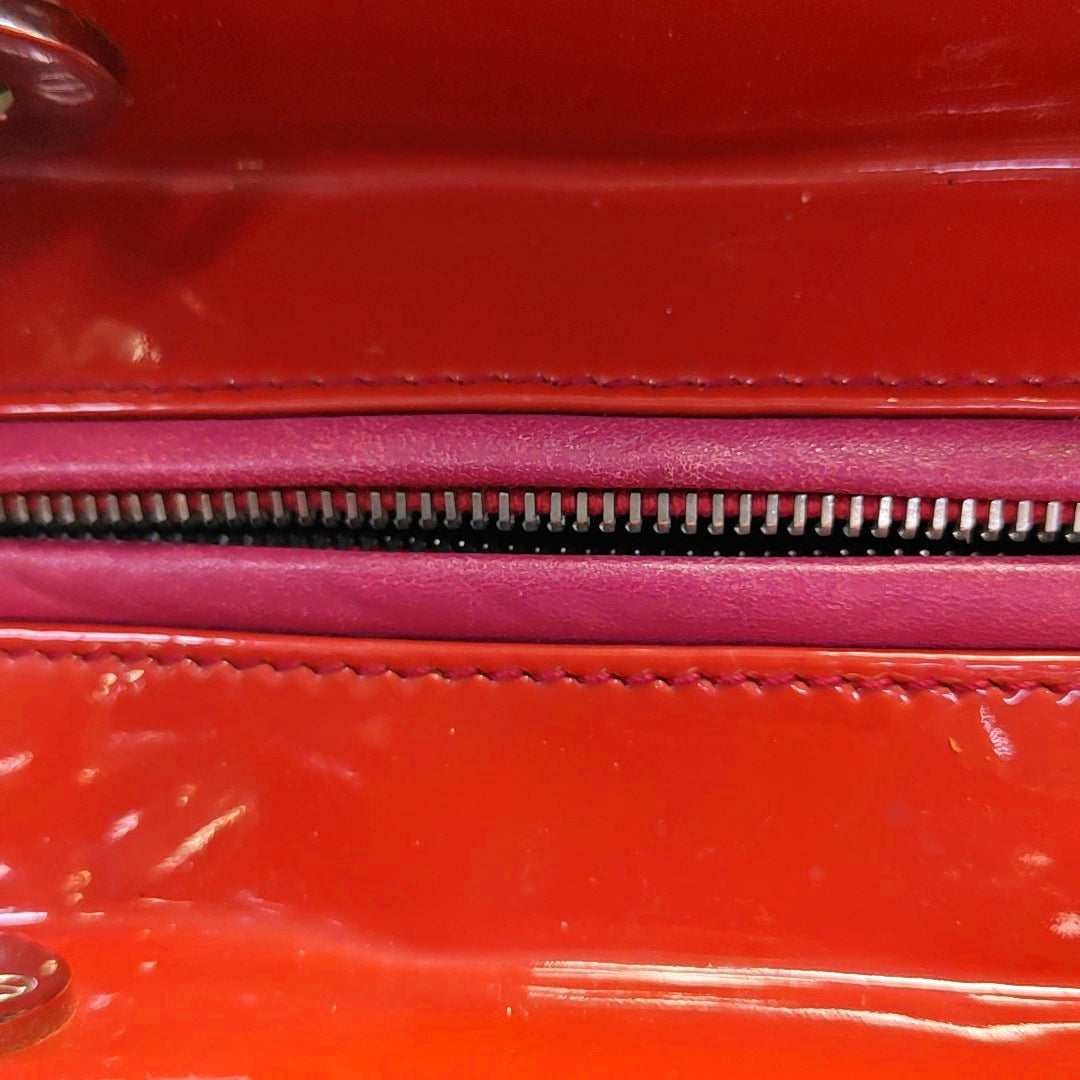 Authenticated pre-owned  Lady Dior Medium Patent Leather Red - Shoulder Bag at Looply