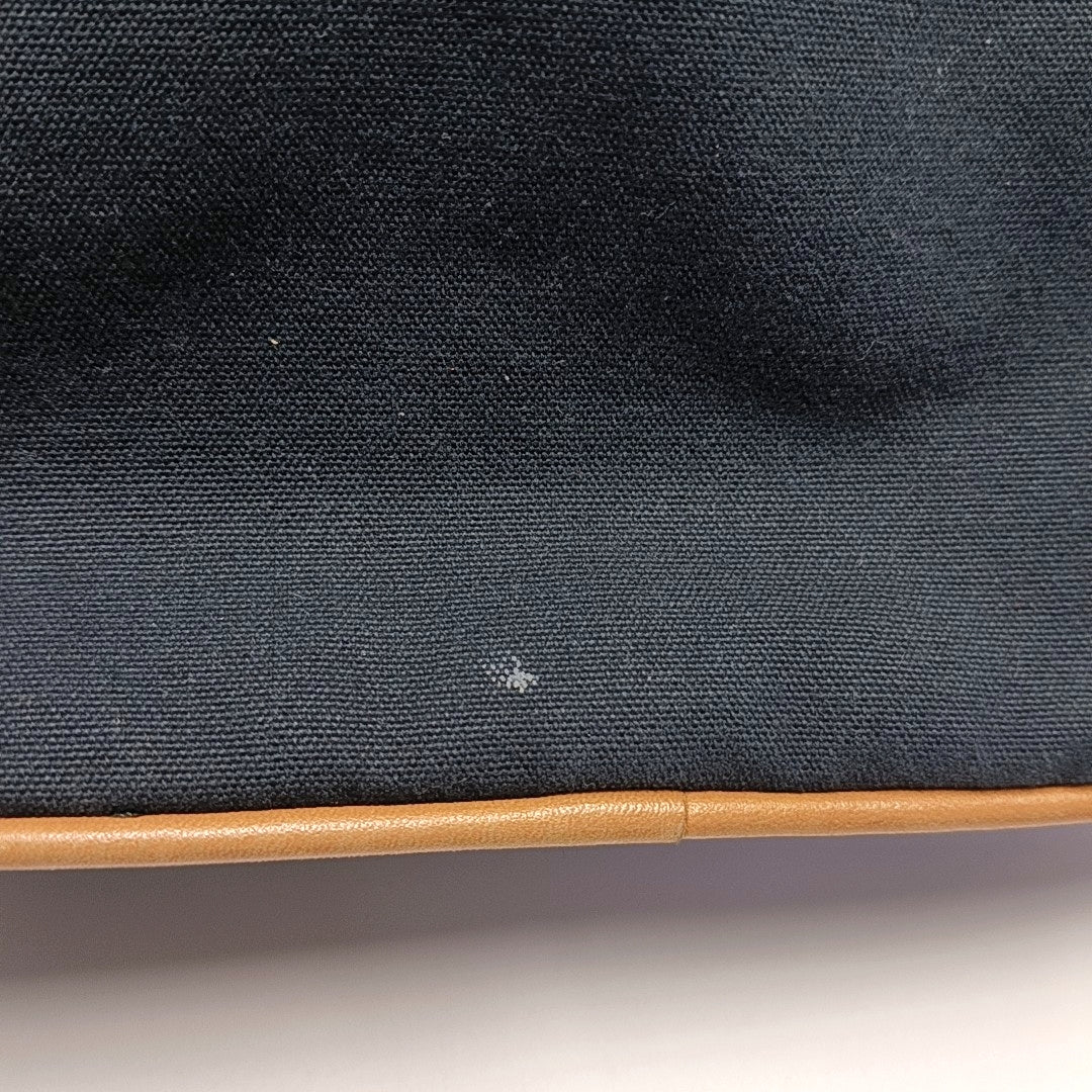 Authenticated pre-owned  Bolide Canvas Black - Clutch at Looply