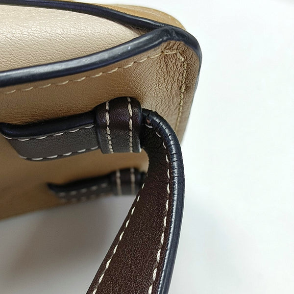Authenticated pre-owned  Hammock Small Calfskin Brown - Shoulder Bag at Looply
