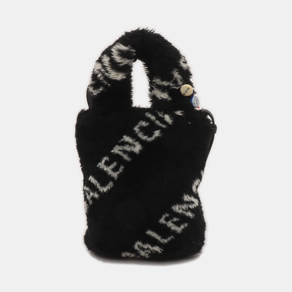 Authenticated pre-owned  Everyday Fur Black - Handbags at Looply