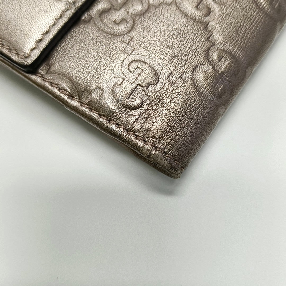 Authenticated pre-owned  Microguccissima Monogram Calfskin Gray Wallet - Wallet at Looply