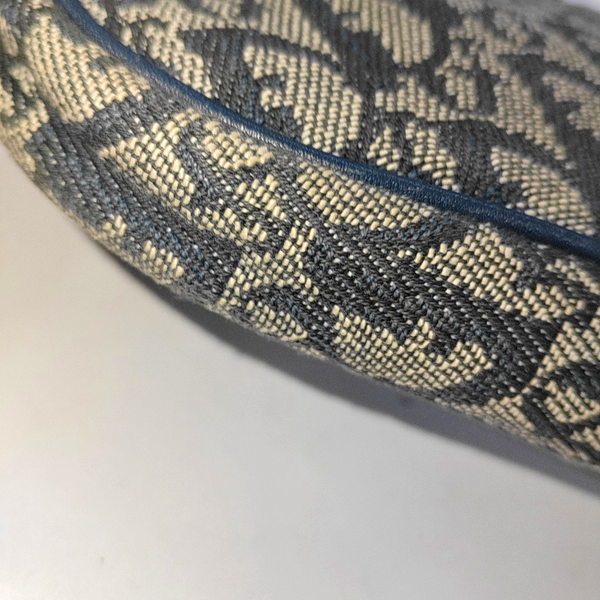Authenticated pre-owned  Saddle Monogram Canvas Blue - Handbags at Looply