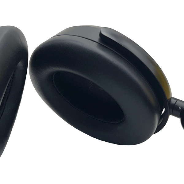 Momentum 4 Wireless