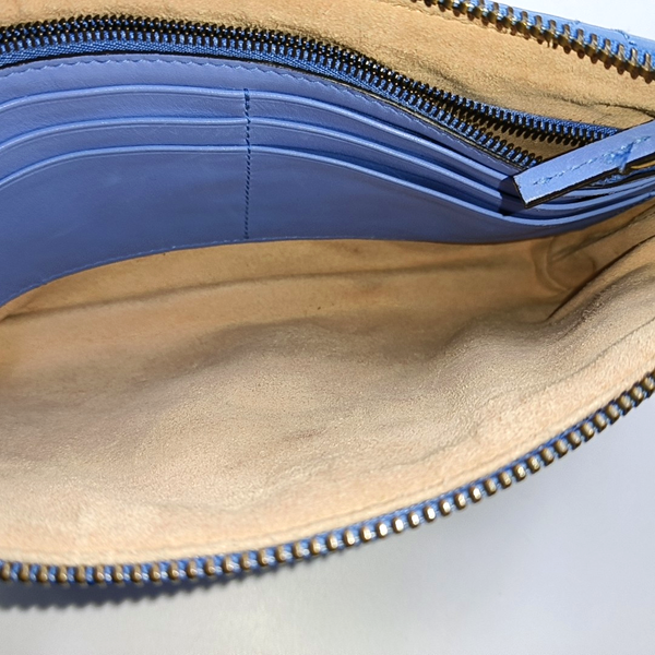 Authenticated pre-owned  GG Marmont Mini Calfskin Blue - Shoulder Bag at Looply