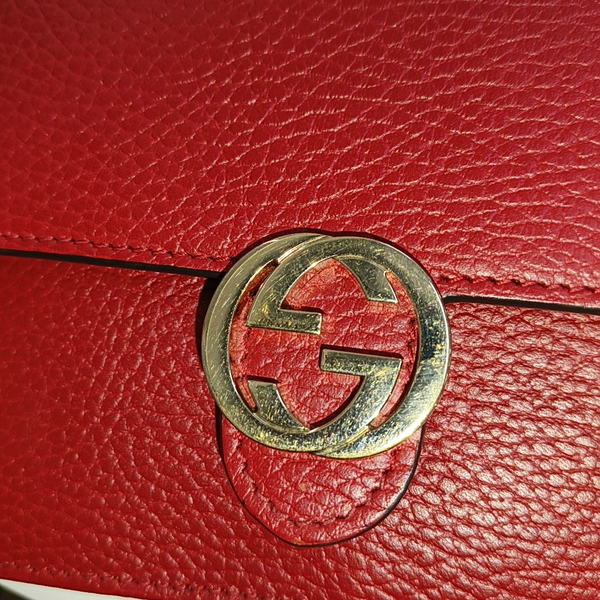 Authenticated pre-owned  Interlocking G Calfskin Red - Crossbody Bag at Looply