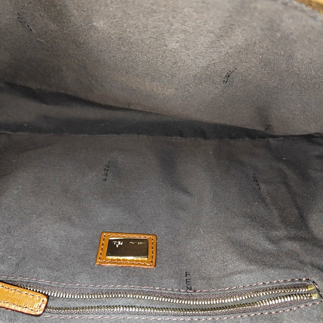 Quilted Canvas Shoulder Bag Brown