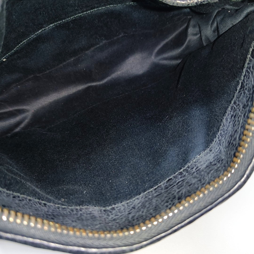 Authenticated pre-owned  Matelassé Lambskin Black - Shoulder Bag at Looply