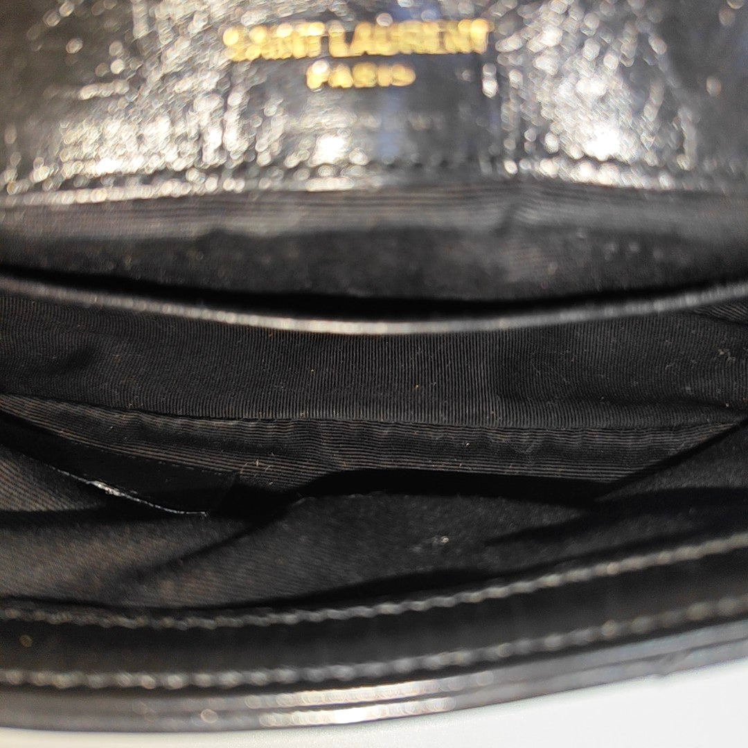 ENVELOPE Small Chevron Calfskin Black