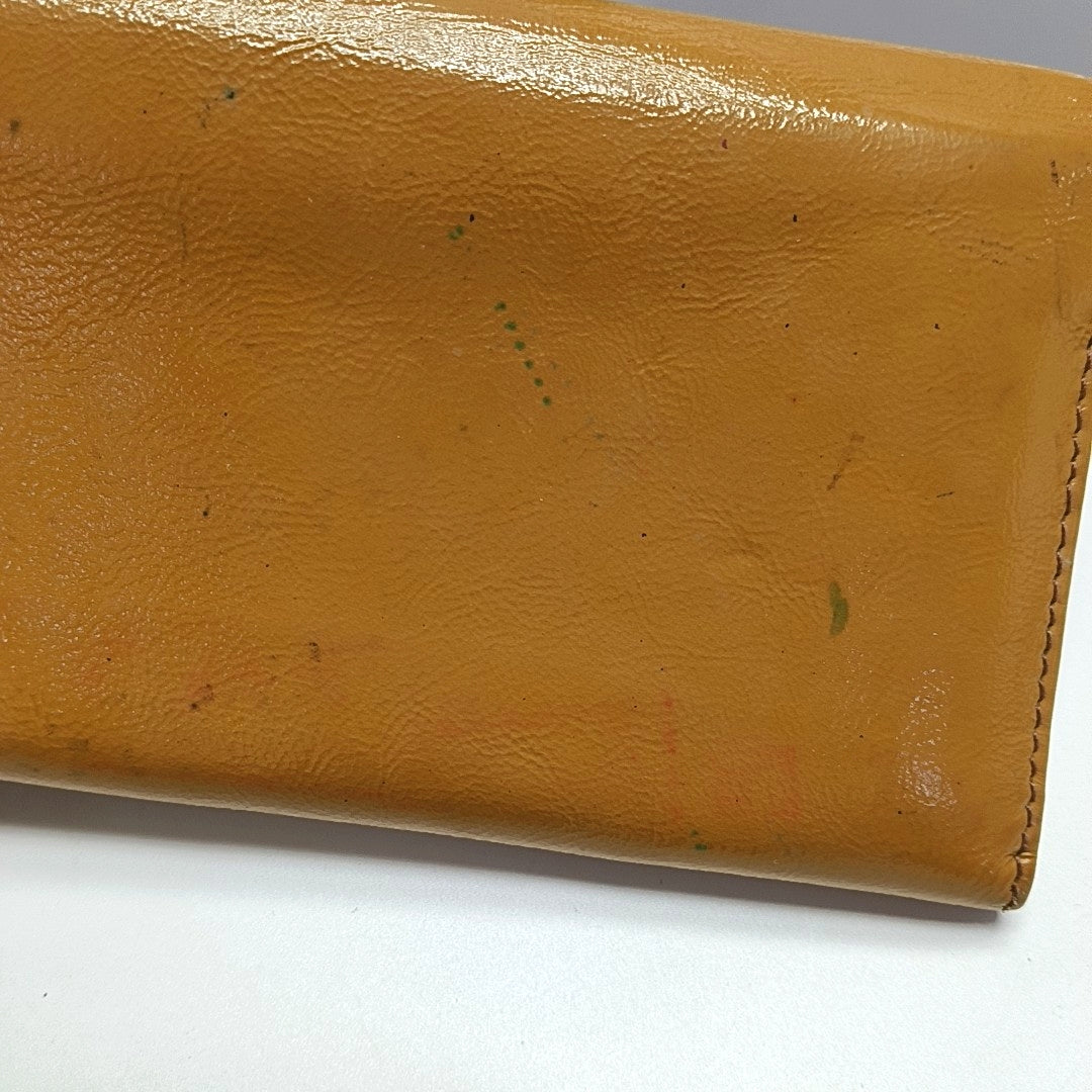 Authenticated pre-owned  Soho Calfskin Beige Wallet - Wallet at Looply
