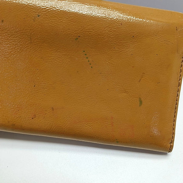 Authenticated pre-owned  Soho Calfskin Beige Wallet - Wallet at Looply