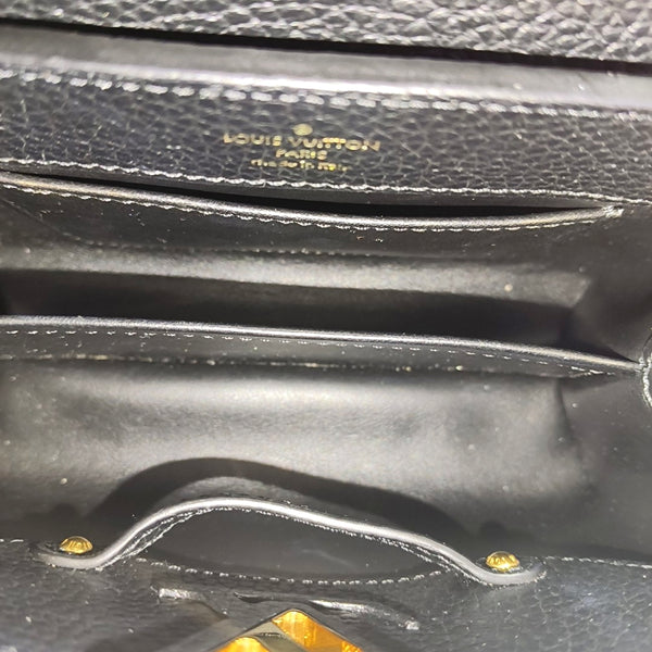 Authenticated pre-owned  Capucines Mini Calfskin Black - Shoulder Bag at Looply