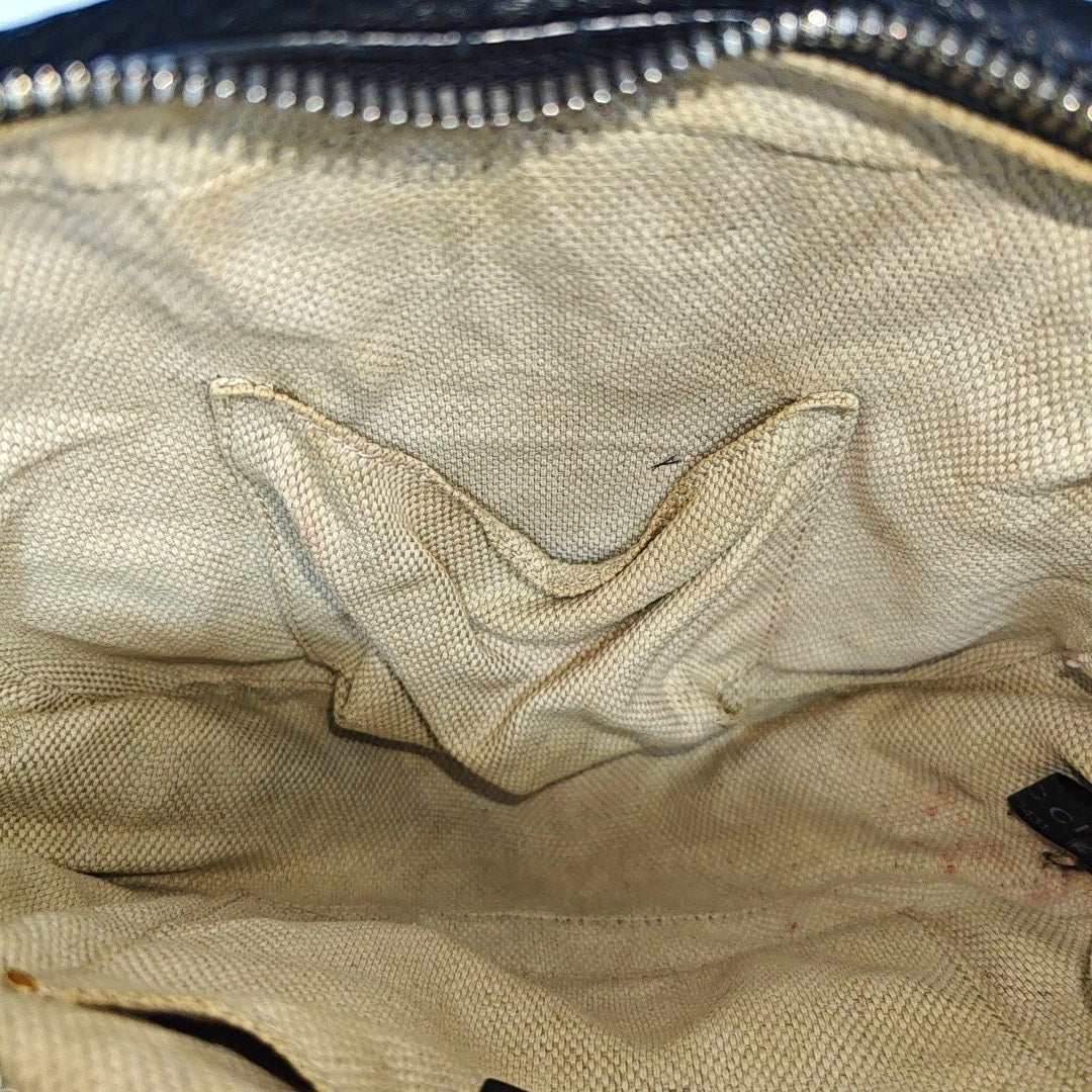Authenticated pre-owned  Soho Small Calfskin Black - Shoulder Bag at Looply