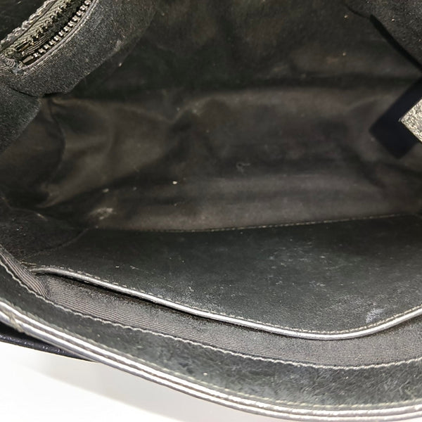 NIKI Medium Chevron Calfskin Black