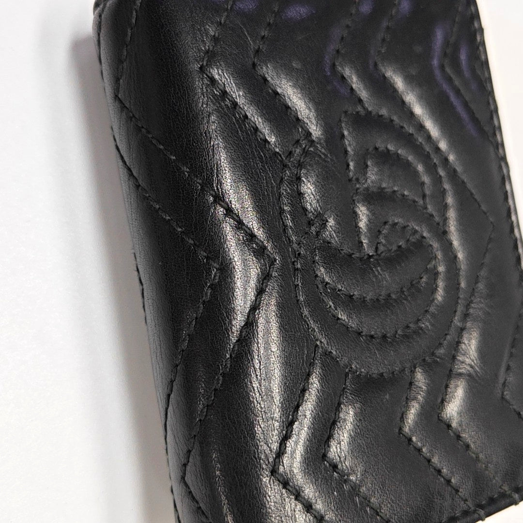 Authenticated pre-owned  GG Marmont Calfskin Black Card Holder - Card Holder at Looply