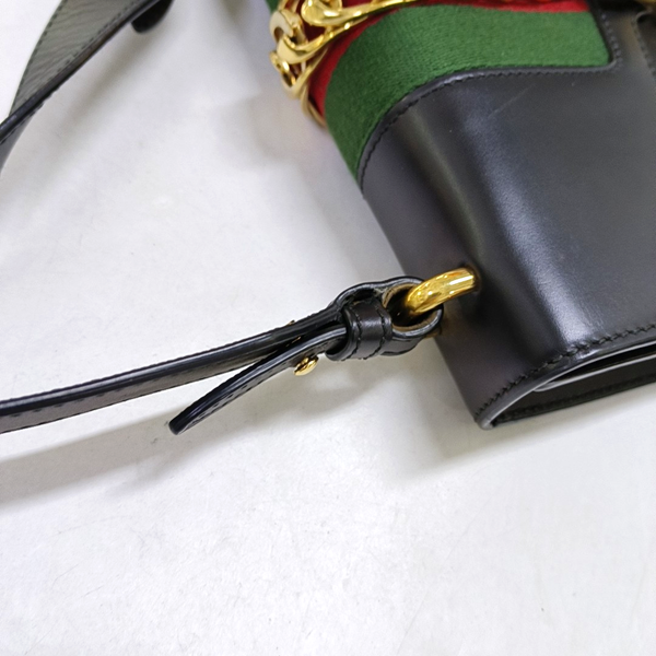 Authenticated pre-owned  Sylvie Small Calfskin Black - Shoulder Bag at Looply
