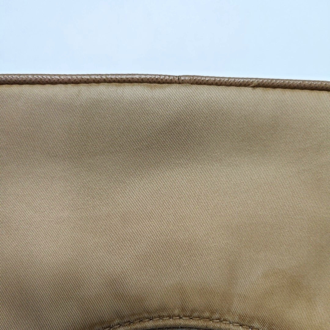 Authenticated pre-owned  Re-edition Nylon Beige - Shoulder Bag at Looply