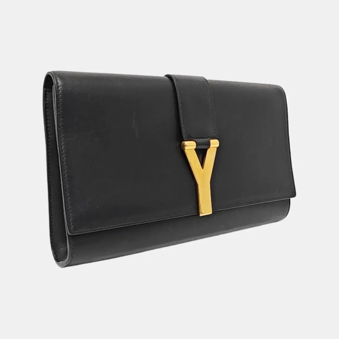 Authenticated pre-owned  Chyc Y Ligne Calfskin Black - Clutch at Looply