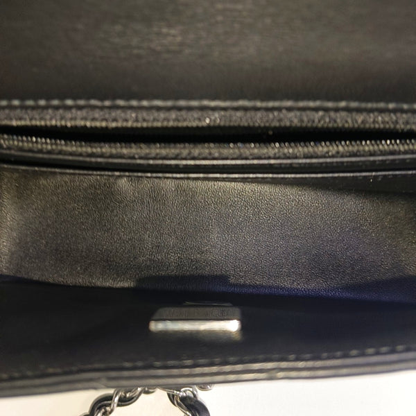 CLASSIC FLAP Mini Quilted Lambskin Black