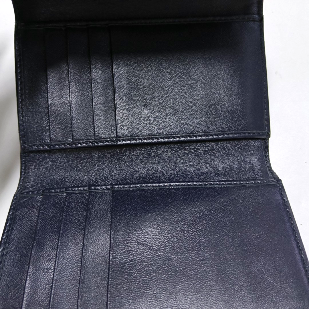 Authenticated pre-owned  Diorama Calfskin Blue Wallet - Wallet at Looply