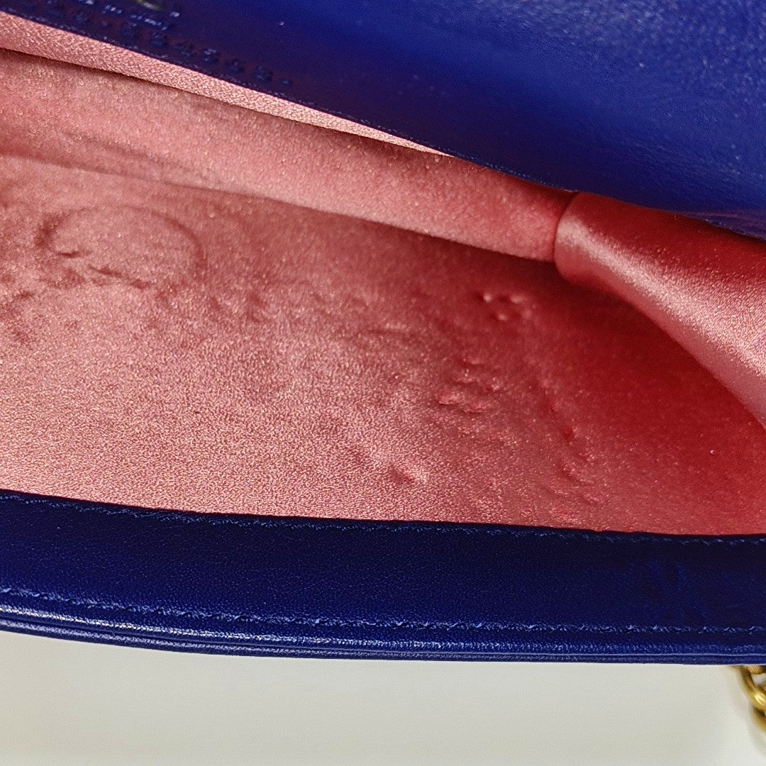Authenticated pre-owned  GG Marmont Velvet Blue - Shoulder Bag at Looply