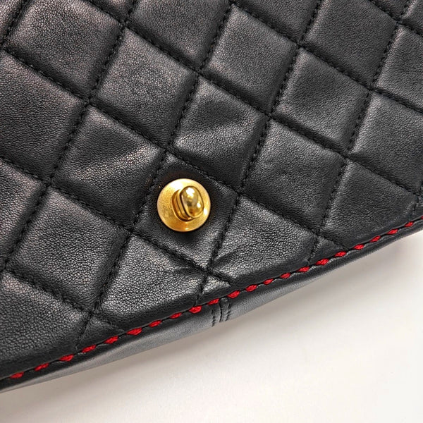 Authenticated pre-owned  Classic Flap Quilted Lambskin Black - Shoulder Bag at Looply
