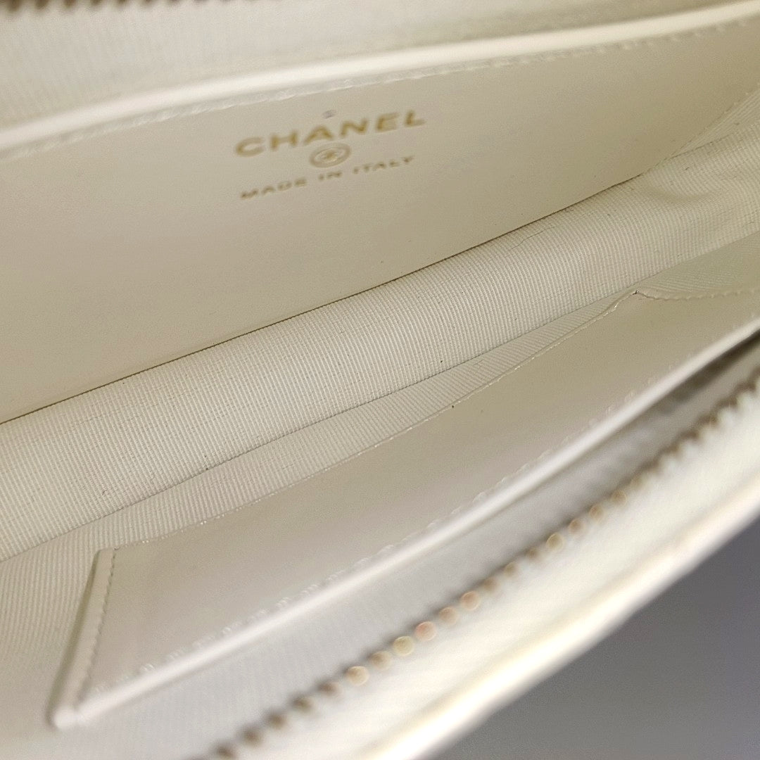 CHANEL 19 Small Quilted Calfskin White