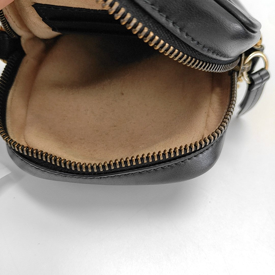 Authenticated pre-owned  GG Marmont Mini Calfskin Black - Crossbody Bag at Looply