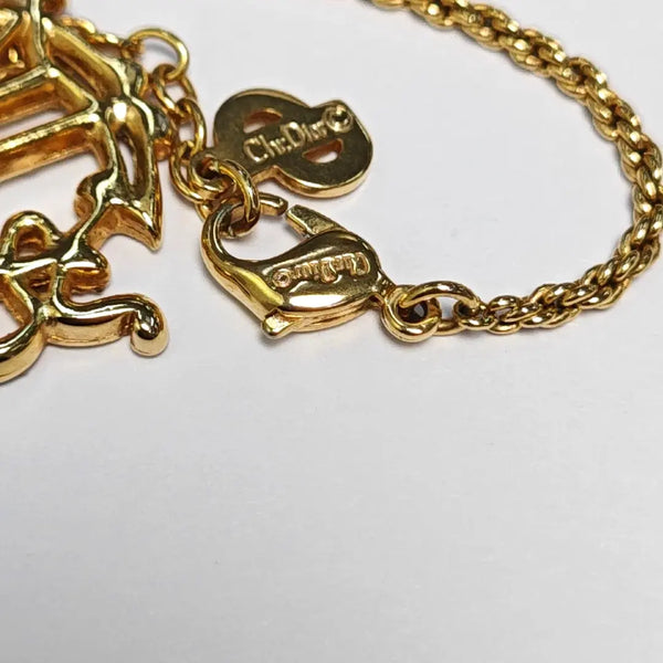 Authenticated pre-owned  Insignia Gold-tone Metal Necklace - Necklace at Looply