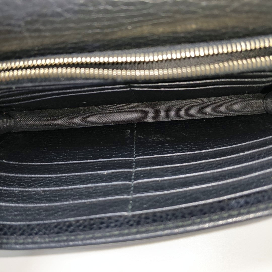 Authenticated pre-owned  Interlocking G Calfskin Black - Handbags at Looply