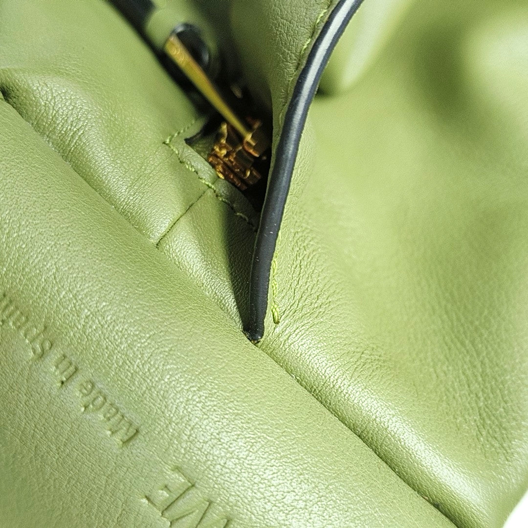 Authenticated pre-owned  Puzzle Hobo Calfskin Green - Top Handle Bag at Looply