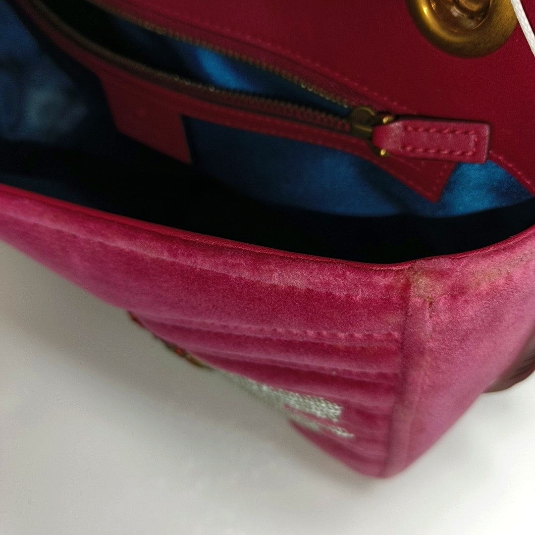 Authenticated pre-owned  GG Marmont Medium Velvet Pink - Crossbody Bag at Looply