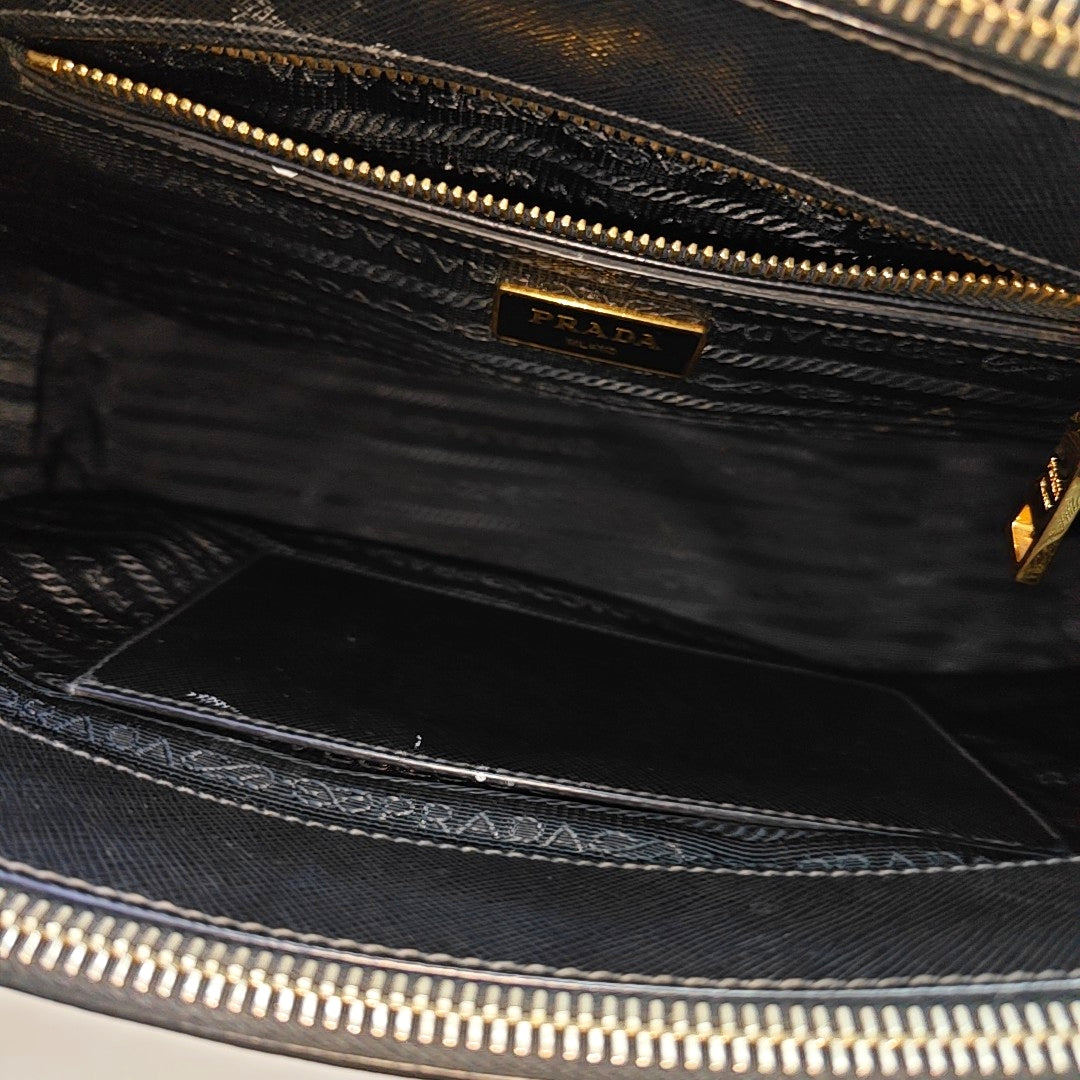 Galleria Large Saffiano Calfskin Black