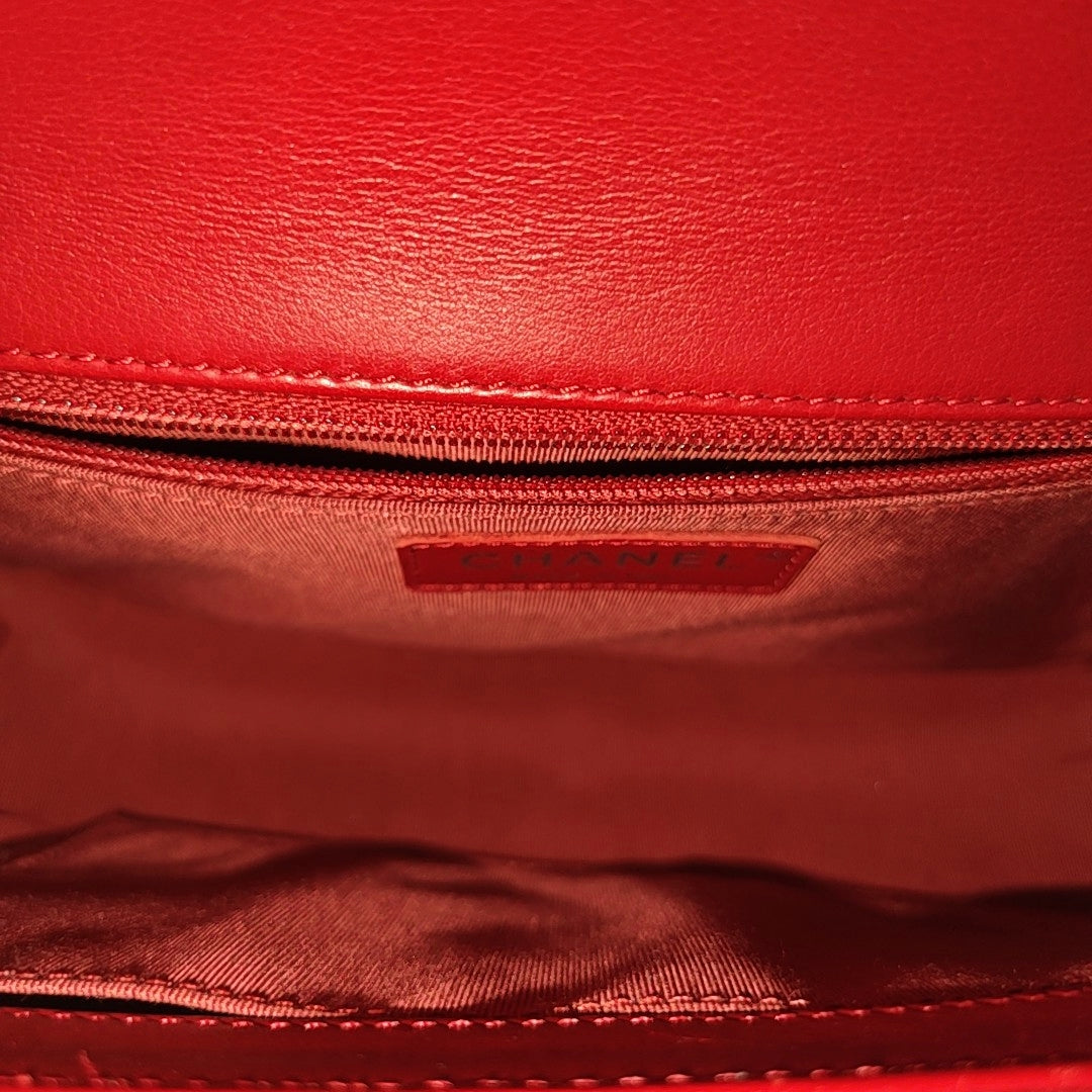 Authenticated pre-owned  Boy Chanel Large Quilted Calfskin Red - Shoulder Bag at Looply
