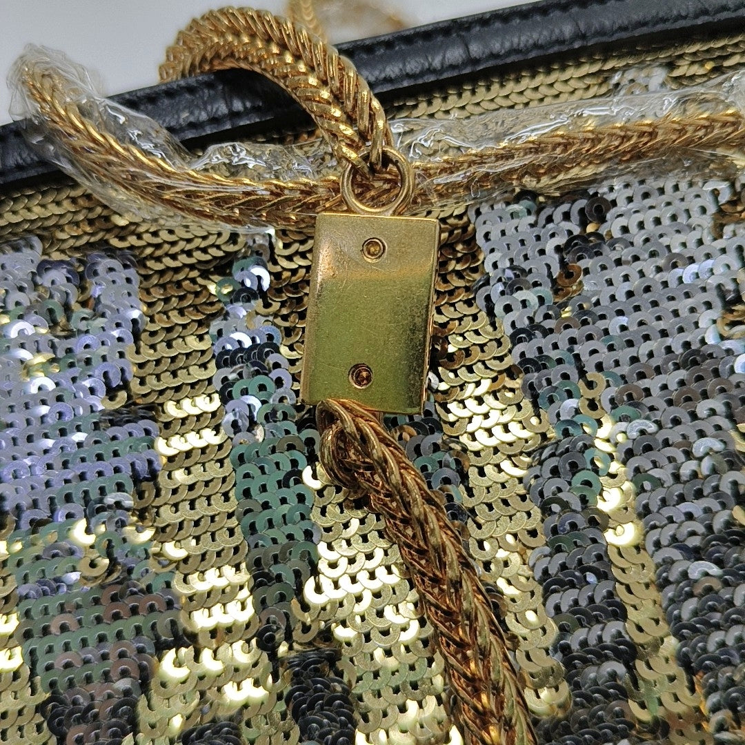 Authenticated pre-owned  Sequins Gold - Shoulder Bag at Looply