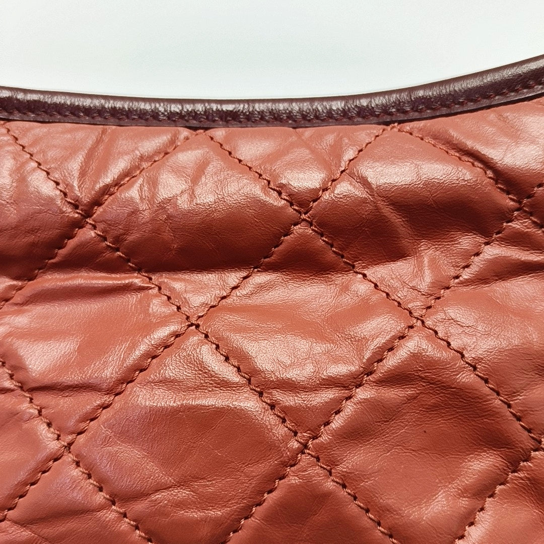 Authenticated pre-owned  Gabrielle Small Quilted Calfskin Burgundy - Shoulder Bag at Looply