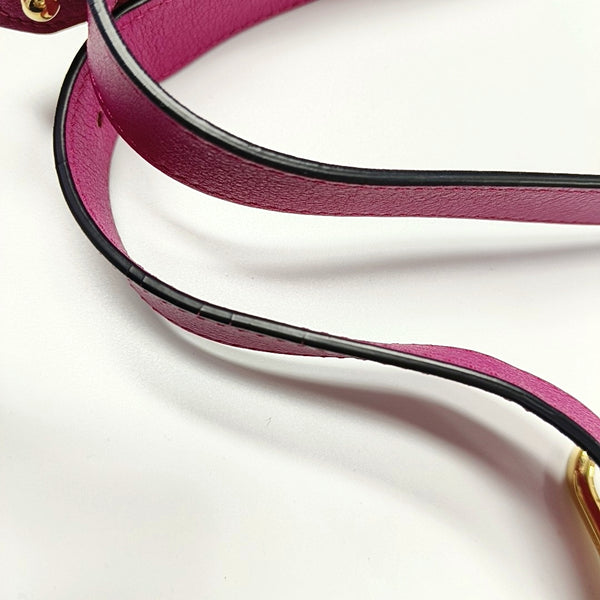 Authenticated pre-owned  Puzzle Small Calfskin Pink - Shoulder Bag at Looply