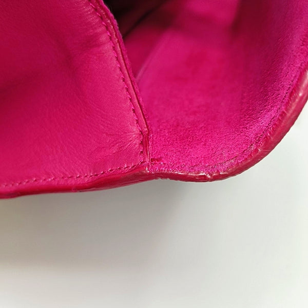 Authenticated pre-owned  Chyc Y Ligne Calfskin Pink - Clutch at Looply