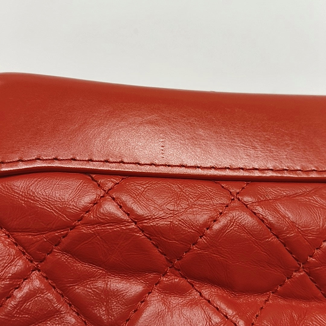 Authenticated pre-owned  Gabrielle Small Quilted Calfskin Red - Shoulder Bag at Looply