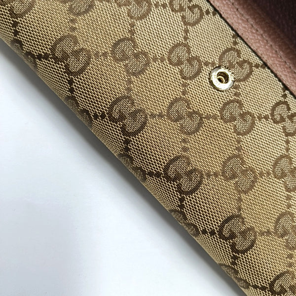 Authenticated pre-owned  Bree Monogram Canvas Beige Wallet - Wallet at Looply