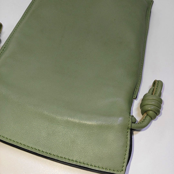 Authenticated pre-owned  Flamenco Calfskin Green - Crossbody Bag at Looply