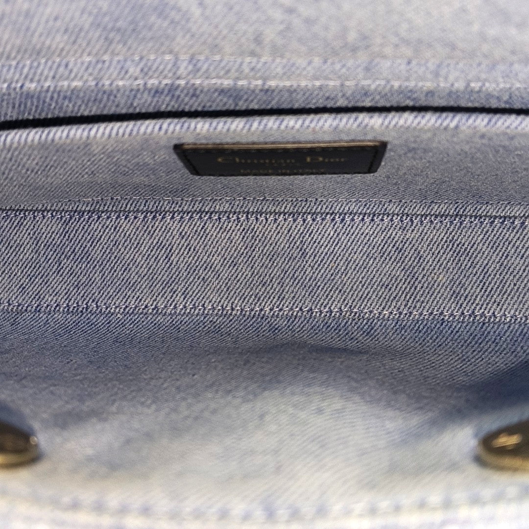 Lady D-Joy Medium Cannage Denim Blue