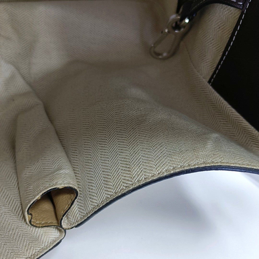 Authenticated pre-owned  Hammock Small Calfskin Brown - Shoulder Bag at Looply