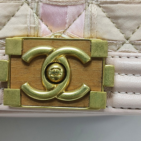 Authenticated pre-owned  Boy Chanel Quilted Fabric Pink - Shoulder Bag at Looply