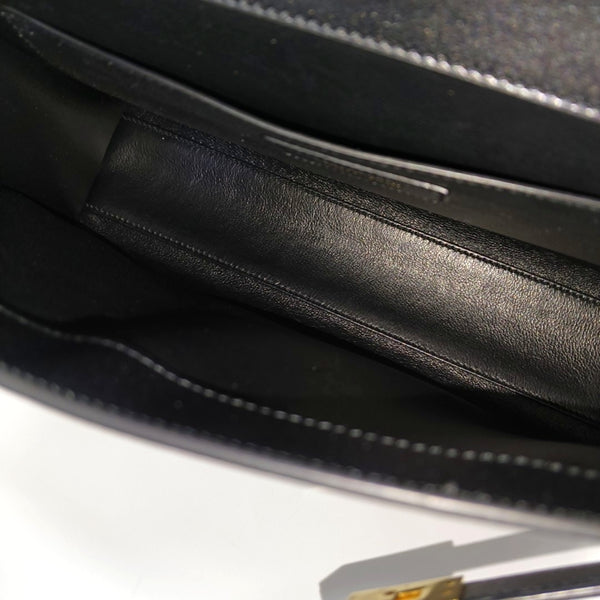 MANHATTAN Medium Calfskin Black